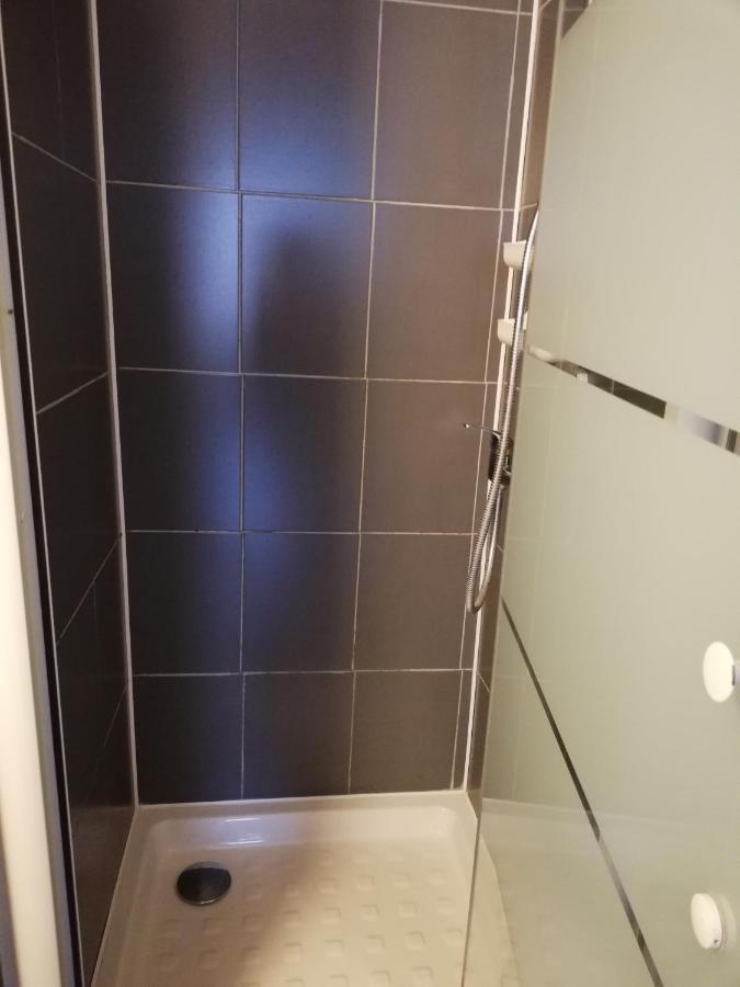 Chambre Studio Avec Kichenette Soleil De Nacre Hermanville-sur-Mer Bagian luar foto